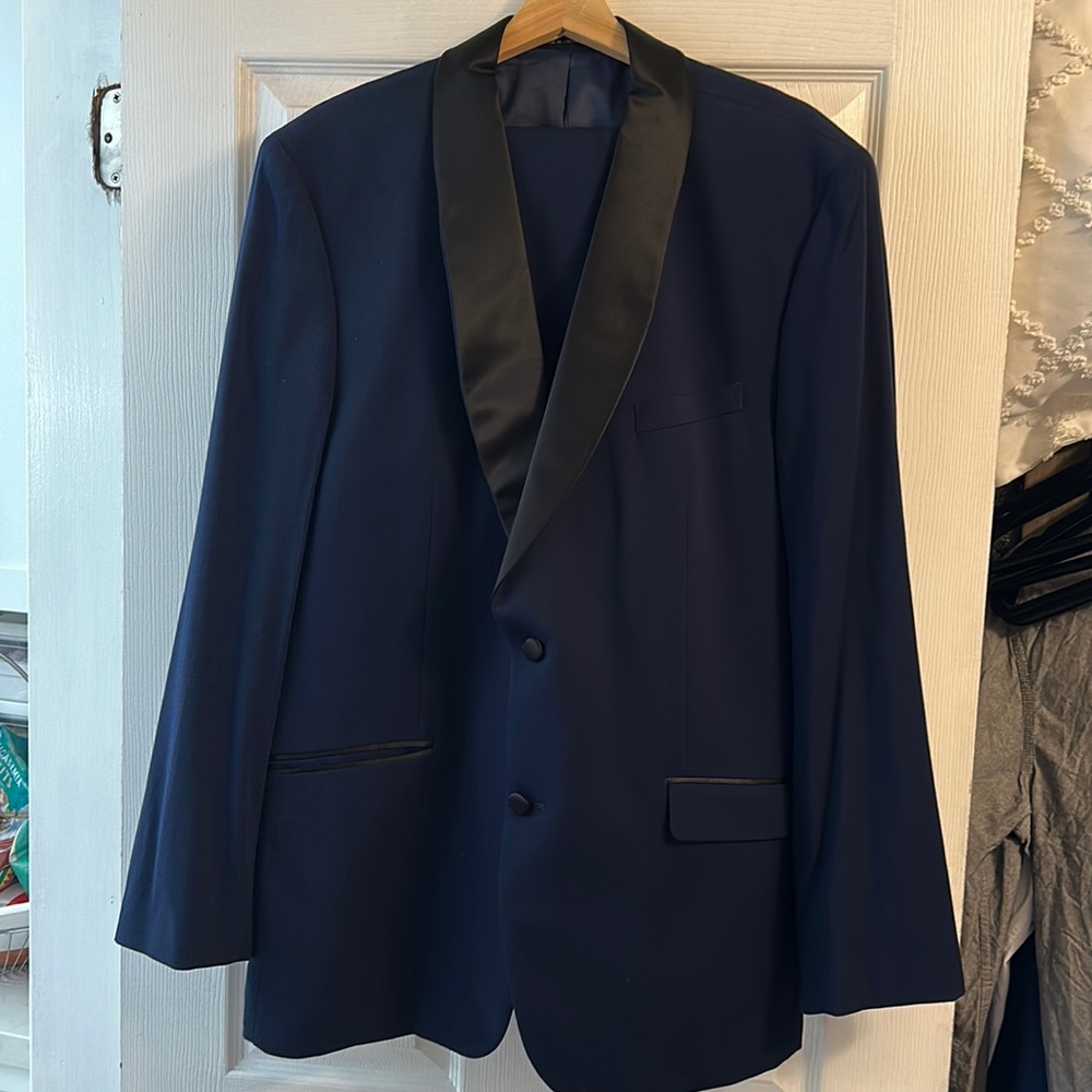 Men’s Navy Blue Tux with shirt and pants